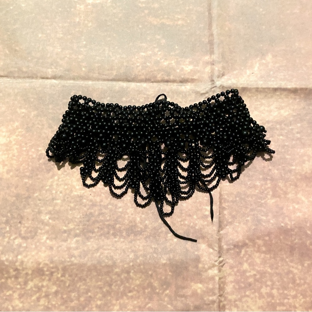 Black Pearls Choker